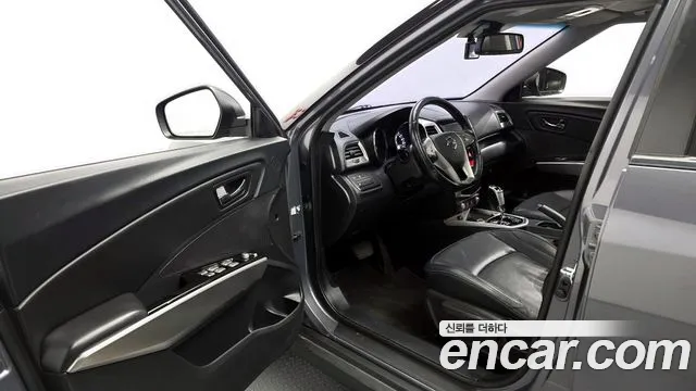 KG_Mobility_Ssangyong TIBOLI 2015 — фото 10