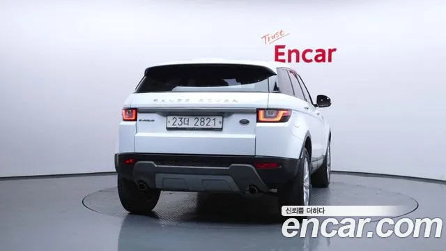 Land Rover Range Rover Evoque 2018 — фото 4