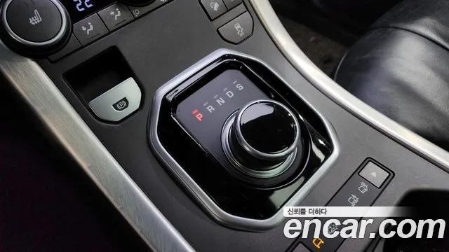 Land Rover Range Rover Evoque 2018 — фото 9
