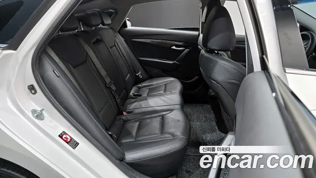 Hyundai i40 2015 — фото 12