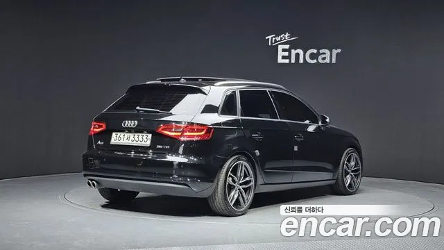 Audi A3 2015 — фото 2
