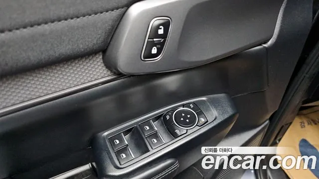 Ford Ranger 2023 — фото 13