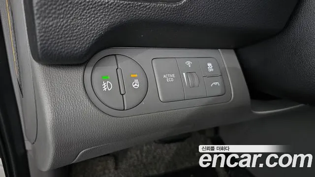 Hyundai Starex 2021 — фото 13