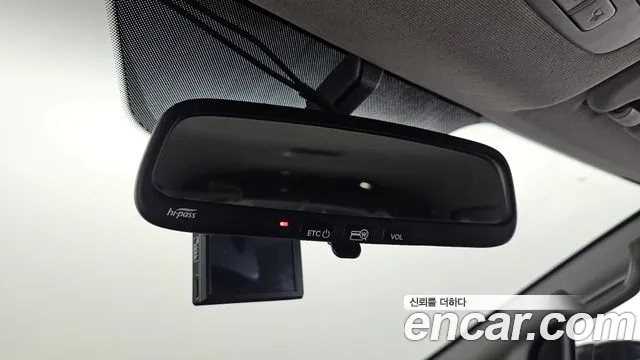 Hyundai Starex 2021 — фото 16