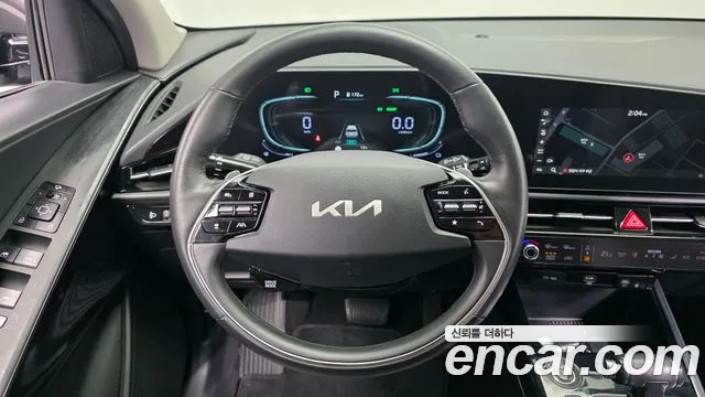 Kia Niro 2022 — фото 13