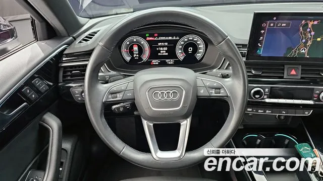 Audi A4 2021 — фото 13