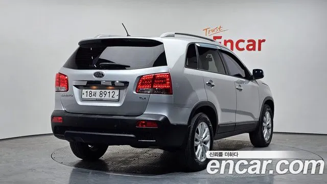 Kia Sorento 2012 — фото 2