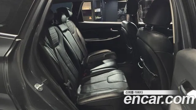 Hyundai Santafe 2020 — фото 12