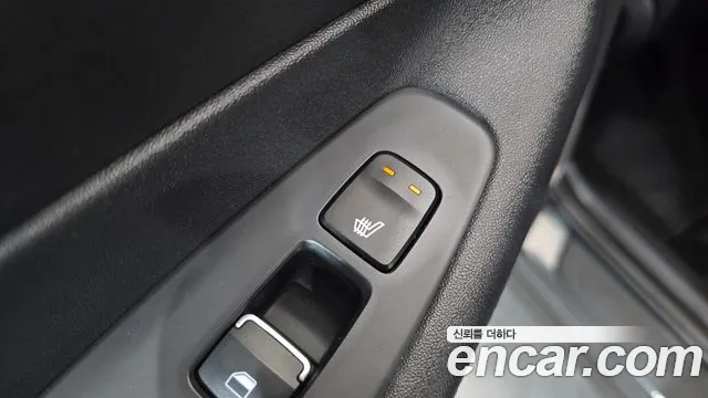 Hyundai Santafe 2020 — фото 18