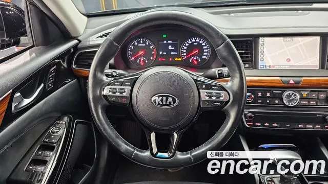 Kia K7 2017 — фото 13