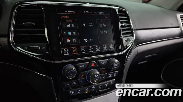 Jeep Cherokee 2021 — фото 16