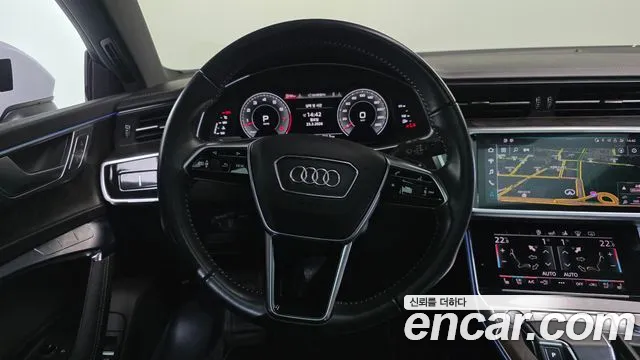 Audi A7 2020 — фото 13