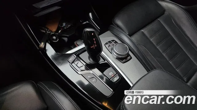 BMW X3 2018 — фото 9