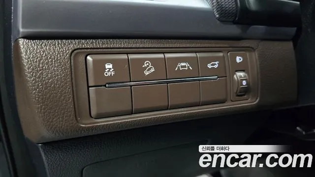 KG_Mobility_Ssangyong Rexton 2023 — фото 14