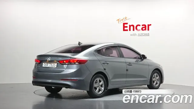 Hyundai AVANTE 2018 — фото 2