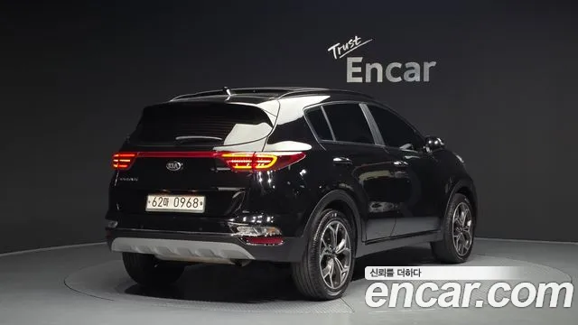 Kia Sportage 2019 — фото 2