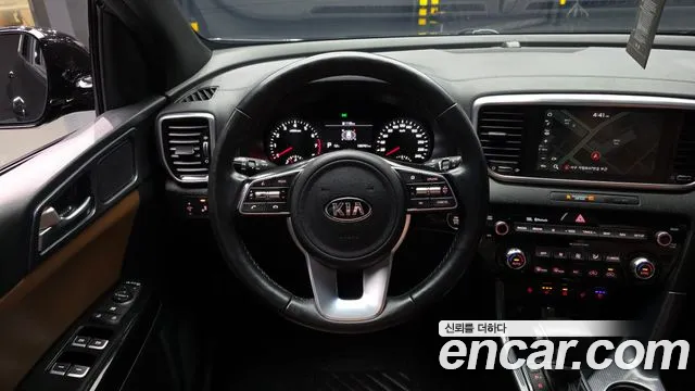 Kia Sportage 2019 — фото 13