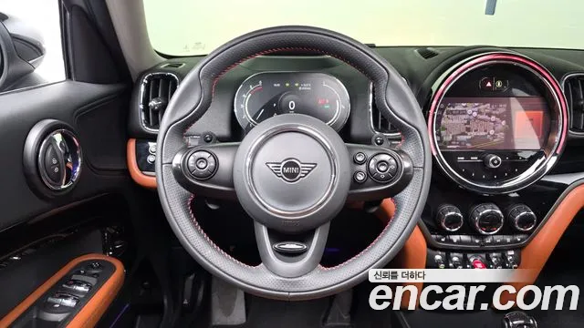 Mini Countryman 2021 — фото 12
