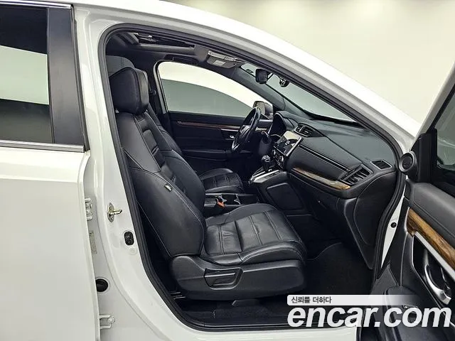 Honda CR-V 2019 — фото 11