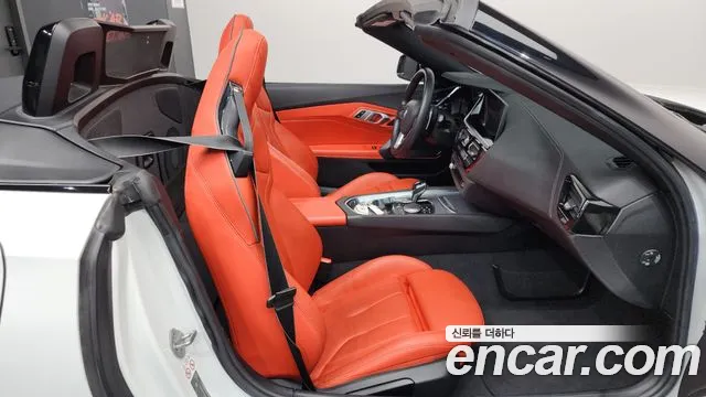 BMW Z4 2019 — фото 11