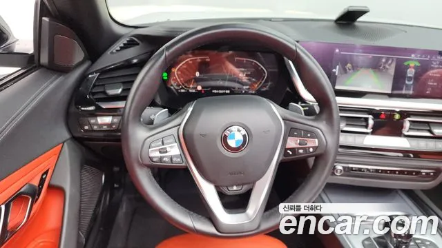 BMW Z4 2019 — фото 12