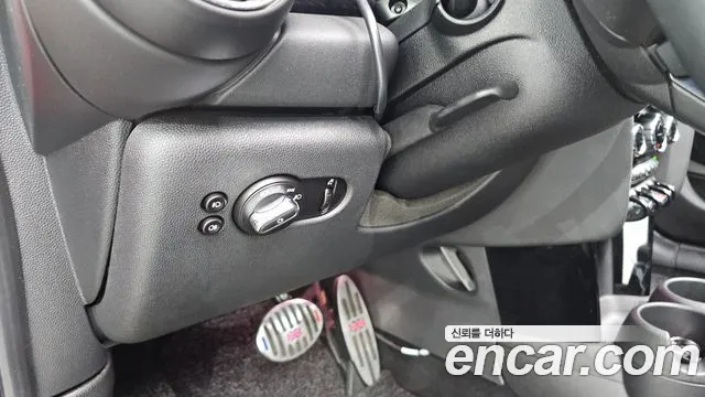 Mini Cooper 2016 — фото 13