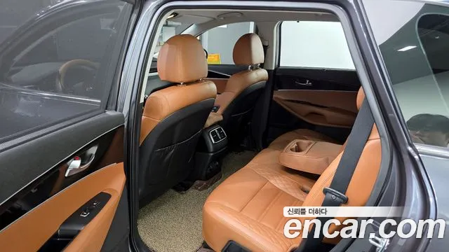 Kia Sorento 2020 — фото 11