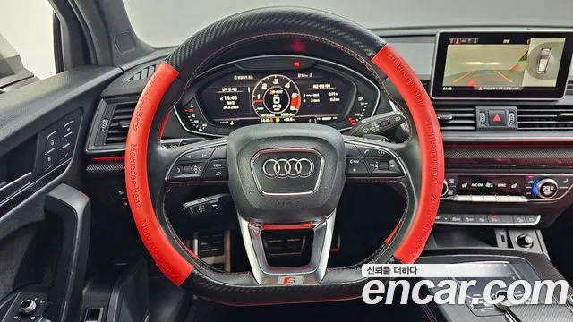 Audi SQ5 2020 — фото 13