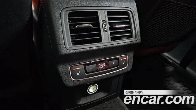 Audi SQ5 2020 — фото 19
