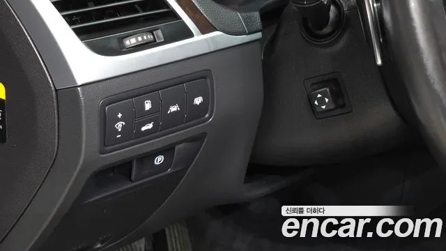 Hyundai Genesis 2015 — фото 16