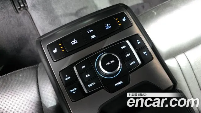 Hyundai Genesis 2015 — фото 18
