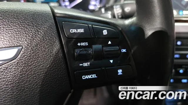Hyundai Genesis 2015 — фото 19