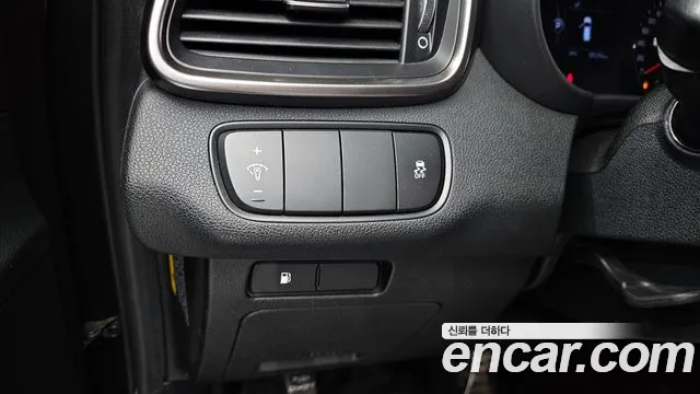 Kia Sorento 2017 — фото 14
