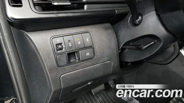 Hyundai Staria 2022 — фото 13