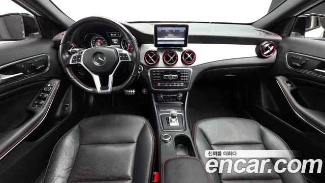 Mercedes-Benz GLA-Class 2015 — фото 7