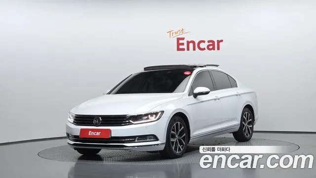 Volkswagen Passat 2018 — фото 1