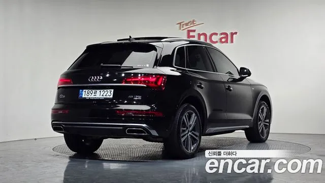 Audi Q5 2021 — фото 2