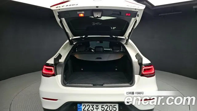 Mercedes-Benz GLC-Class 2023 — фото 20