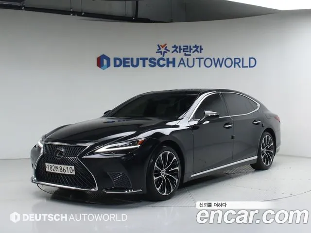 Lexus LS 2021 — фото 1