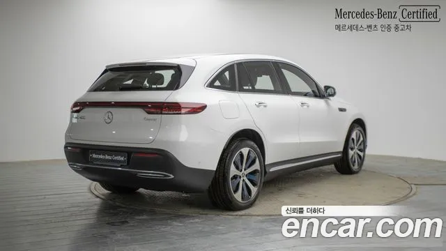 Mercedes-Benz EQC 2020 — фото 2