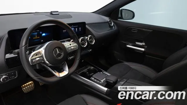 Mercedes-Benz GLA-Class 2022 — фото 11