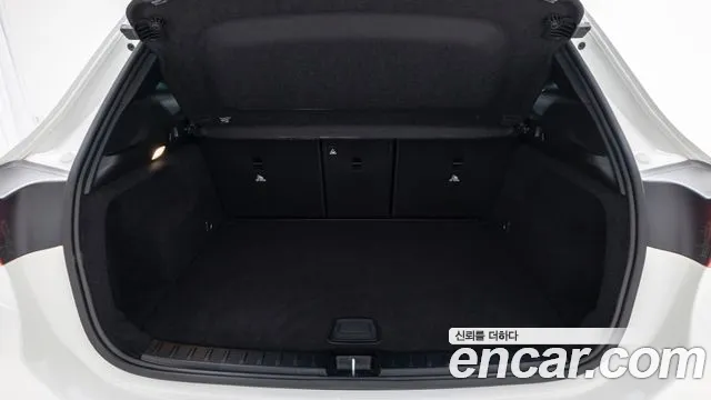 Mercedes-Benz GLA-Class 2022 — фото 20