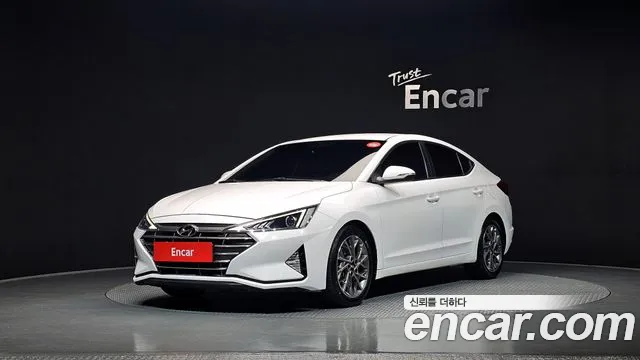 Hyundai AVANTE 2020 — фото 1