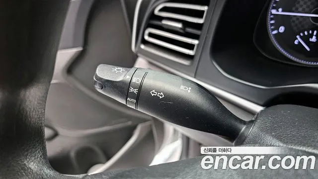 Hyundai AVANTE 2020 — фото 18