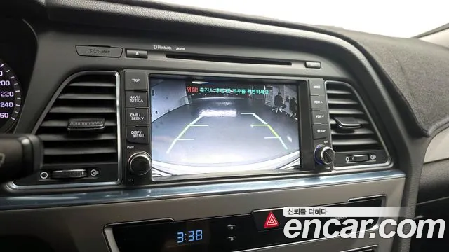 Hyundai Sonata 2015 — фото 15
