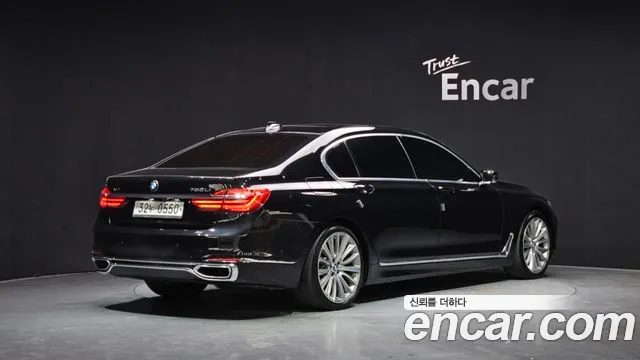 BMW 7-Series 2016 — фото 2