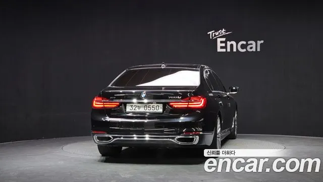 BMW 7-Series 2016 — фото 4