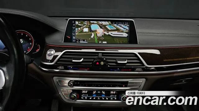 BMW 7-Series 2016 — фото 15