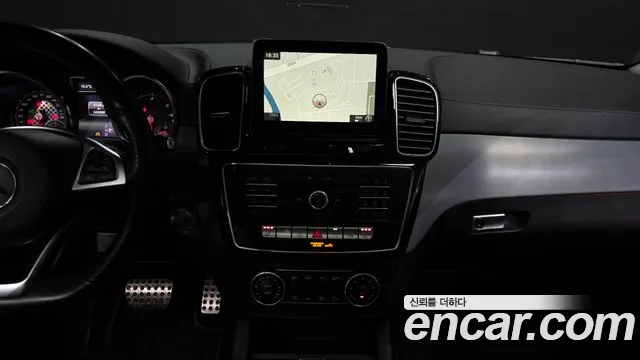 Mercedes-Benz GLE-Class 2017 — фото 14