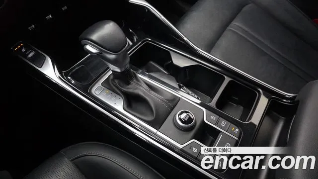 Kia Sorento 2021 — фото 9